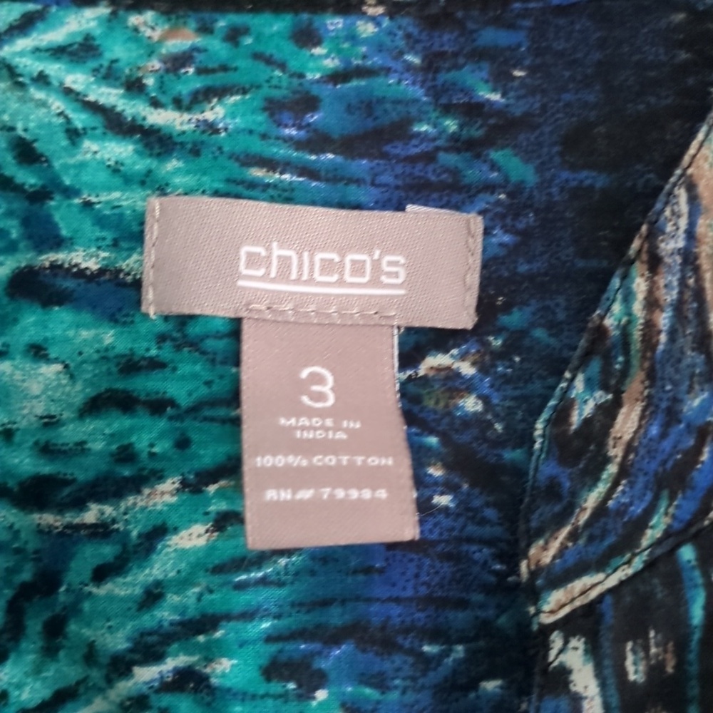Chico' s Blue& Teal Patterned Button Down Blouse 3/4 Sleeves Sz XL - Picture 4 of 5